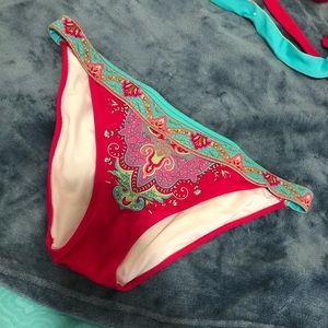 Victoria’s Secret bikini